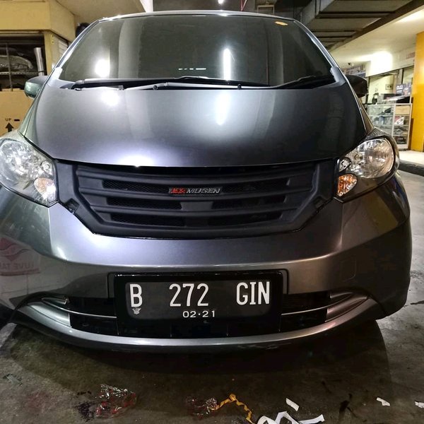 Grill mugen honda freed 20