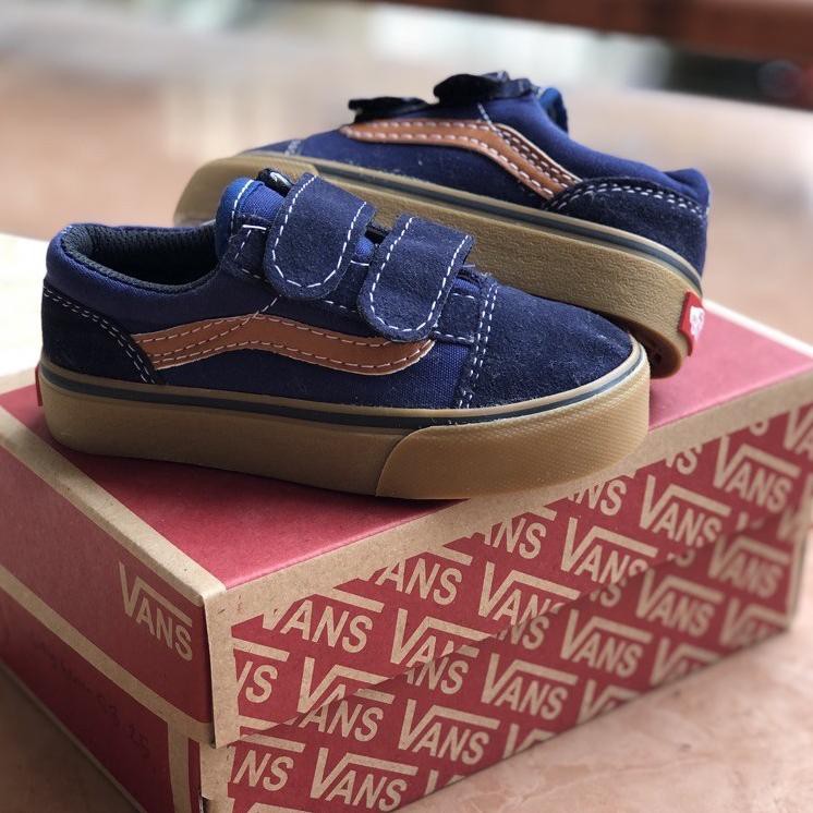 T2T9 Sepatu Sneakers Anak Vans Old Skool Navy Gum/Blue Gum Laki Laki Good Quality Pum BNIB Size 16-3