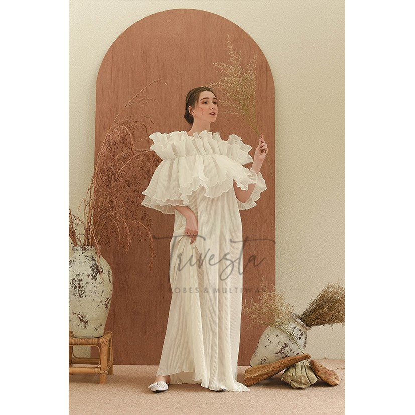 Kemben Pleated Trilogy BW -Flower Endurance Coll -KIMONO ROBE PENGANTIN /RUFFLE/Penutup Dada /Kemben