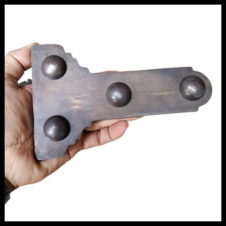 ENGSEL GERBANG PAKU PINES ANTIK KUNINGAN