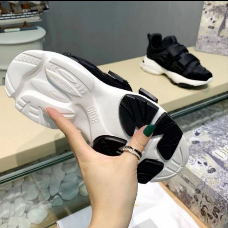 sepatu wanita sneaker mirror vip shoes cewek type lv 12u new model
