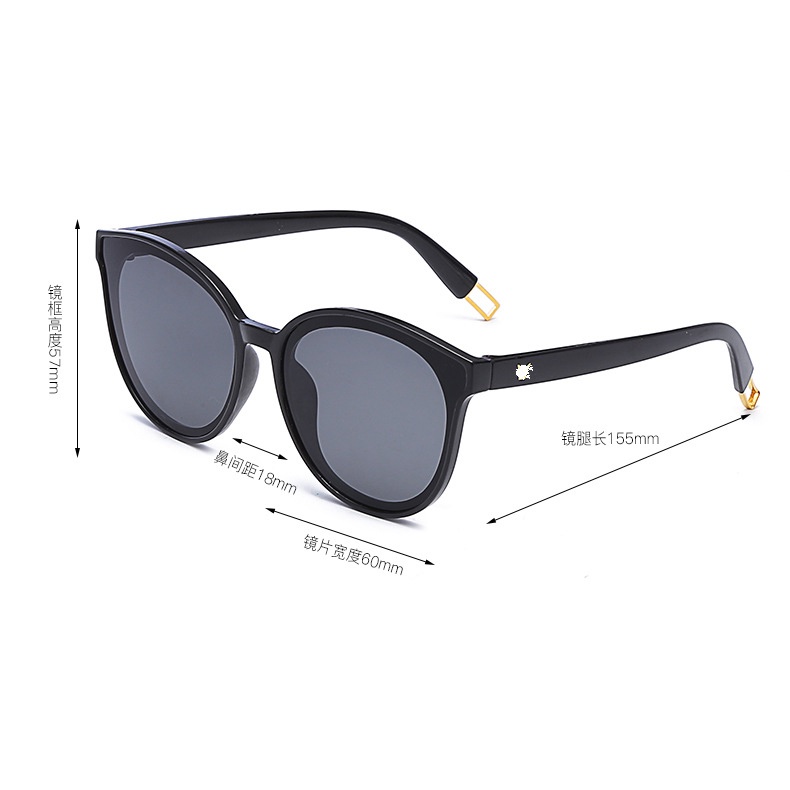 【Ready stock】Kacamata hitam korean ulzzang harajuku Perlindungan UV Pria / Wanita Fashion Aksesoris murah COD