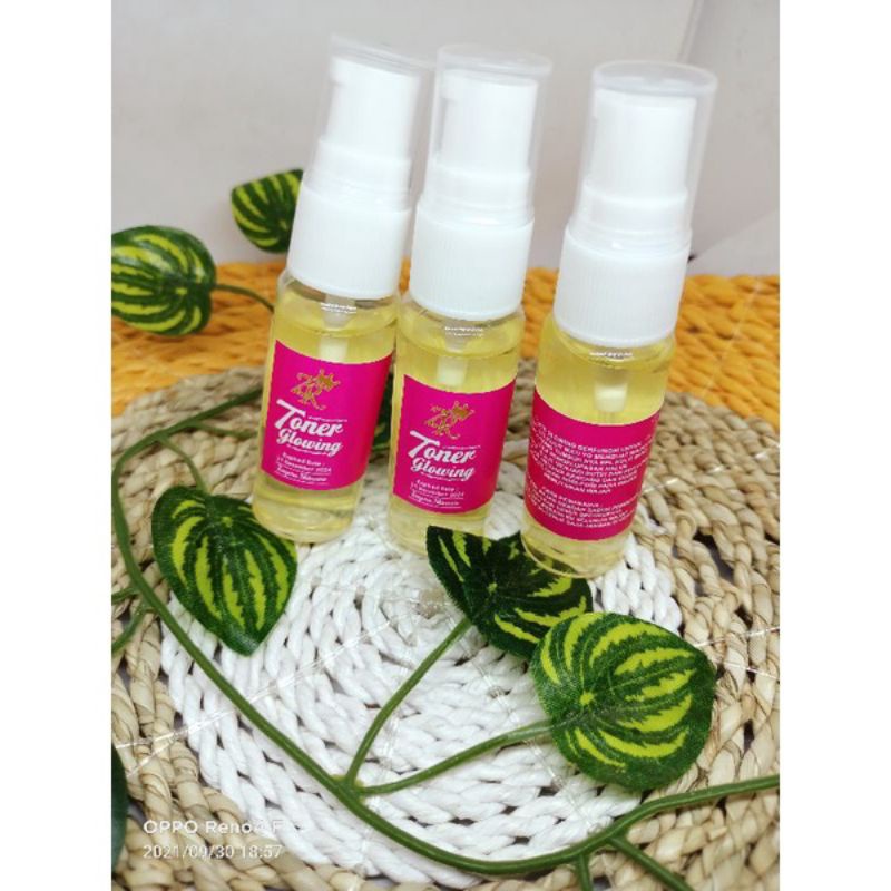 TONER GLOWING AMPUH DAN PELICIN WAJAH ZAYORA  30ml