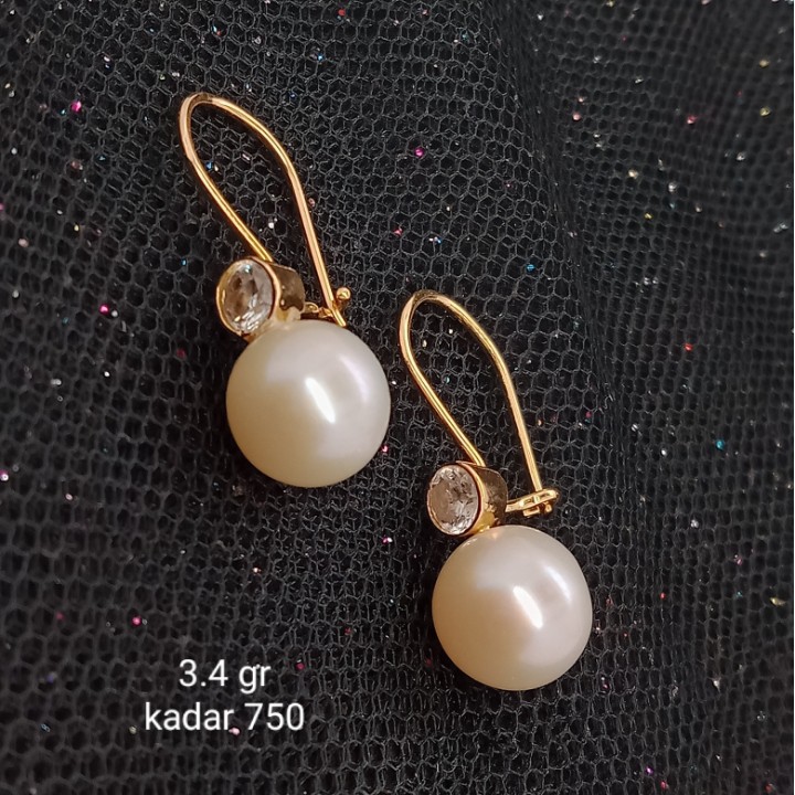 Anting Emas 17 K - 3.4 gr Kadar 750 - 3412