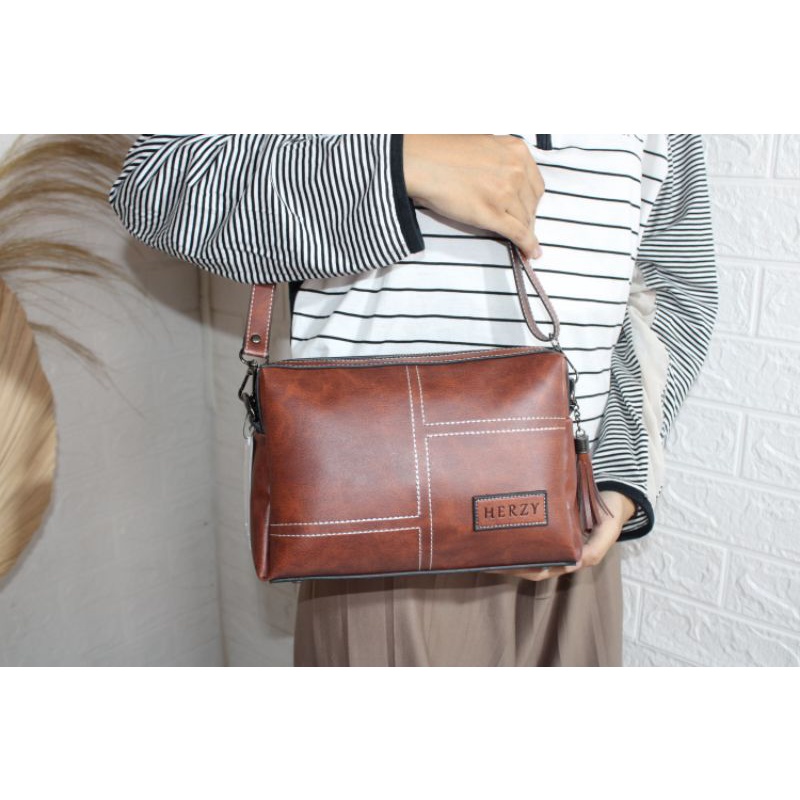 Tas selempang Wanita Adara by herzy tas wanita tas best seller