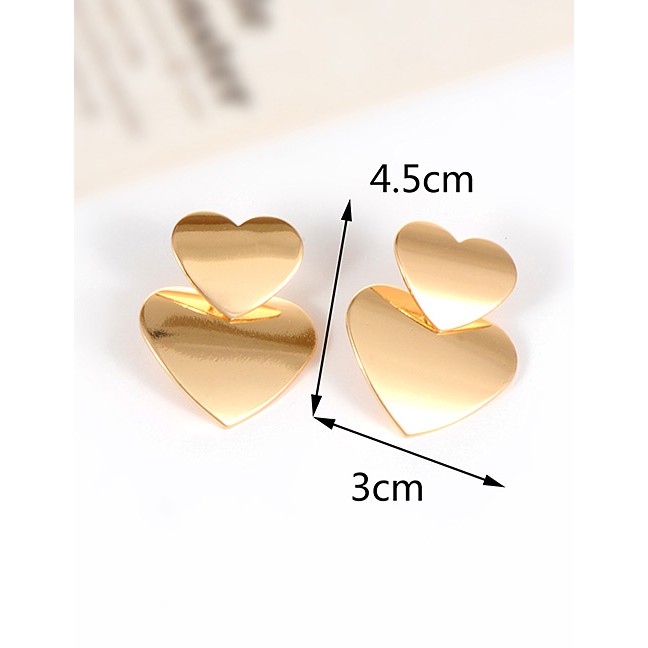 LRC Anting Tusuk Fashion Color Heart Shape Decorated Earrings