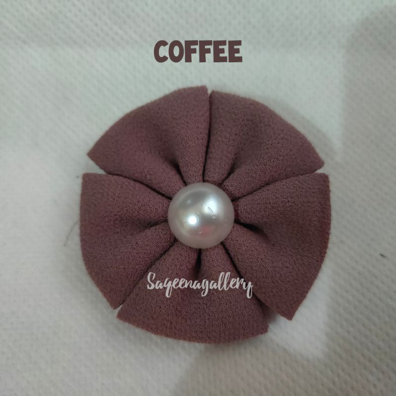BROS BUNGA MUTIARA BROSS JILBAB MURAH MEWAH BROOCH HIJAB KAIN / SOUVENIR MURAH-Coffee