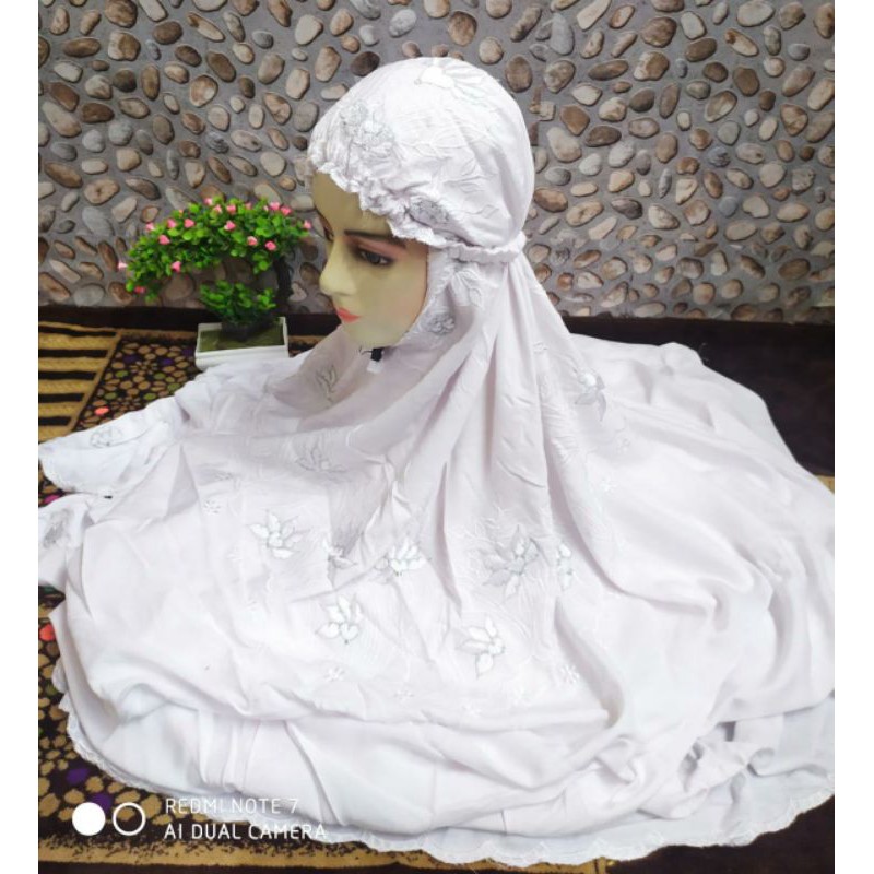 Mukena Rayon Bordir Putih / Mukena Suluk