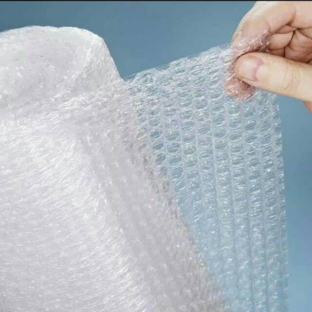 

Bubble wrap packing tambahan biar barang aman