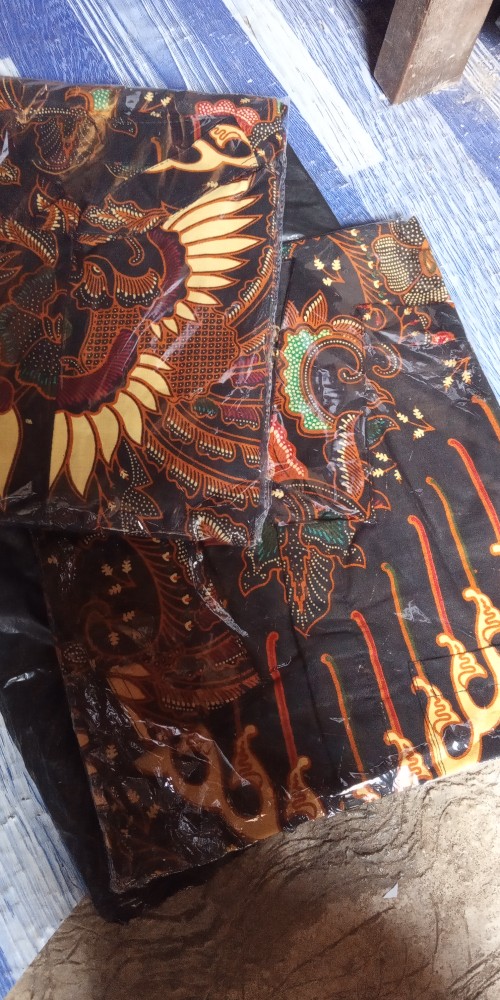 Naura Couple - Sania Ruffle Batik Couple Ori Ndoro Jowi Dnt Garansi Termurah Shopee - Harga Grosiran