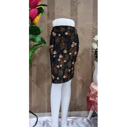 Rok prisket pendek 19 /rok pesta /rok batik /rok seragam