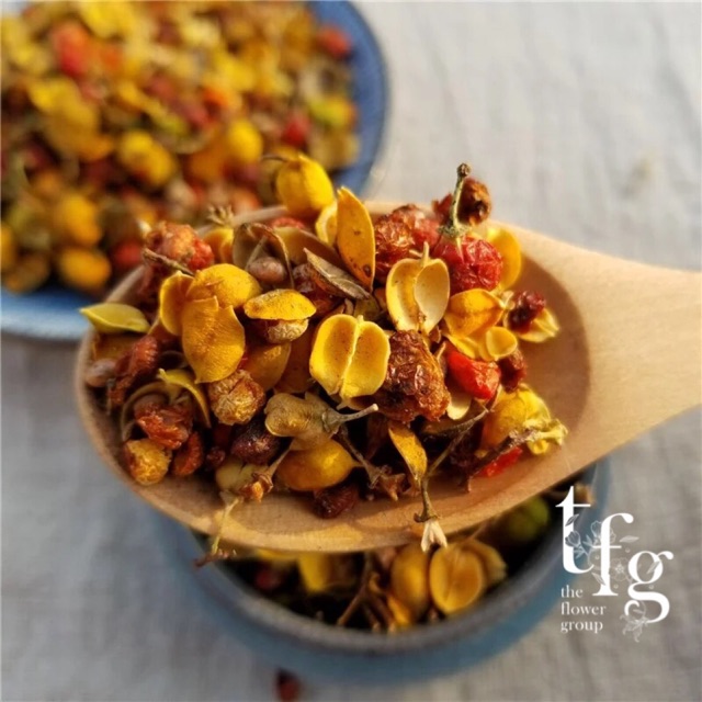 

100gr - Dried Albizia Flower Tea - TFG tea