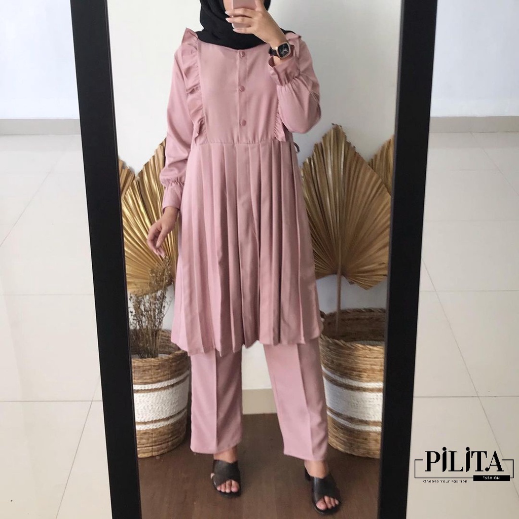 one set wanita dewasa/ PILITA SET 2IN1 - Setelan Celana - Material ITYCREPE - Sleting Depan - Free Belt/pakaian wanita/pakaian wanita kekinian/ setelan wanita kekinian/baju wanita/ atasan wanita