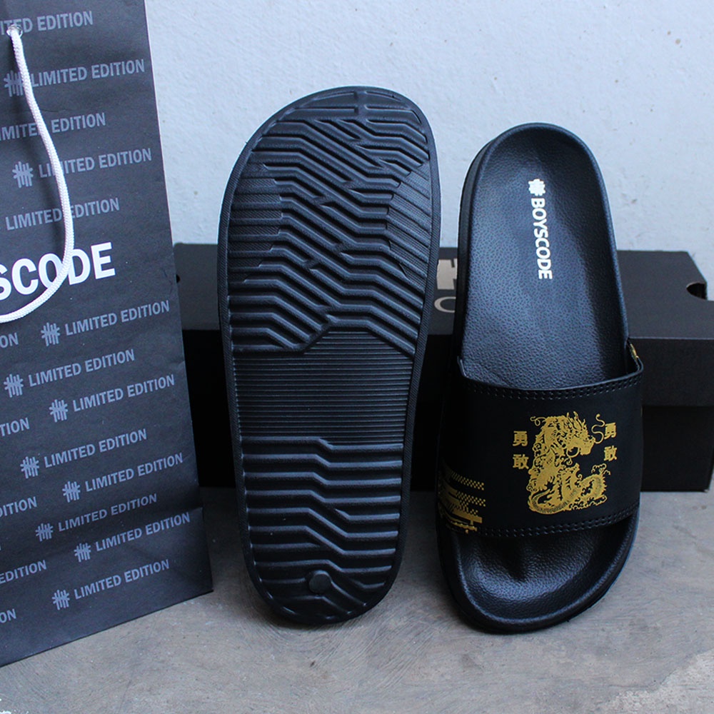 Sandal Slip On Pria Distro Terbaru Boyscode Dragon Sea Naga Laut Hitam Gold / Sandal Slop / Sandal Slide Pria