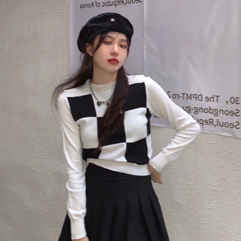 YIU YIU Rajut - Korean Sweater Crop Rajut Kotak Kotak Lengan Panjang Wanita