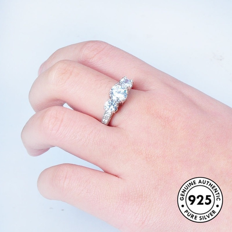 Cincin Berlian Bahan S925 Silver Untuk Wanita