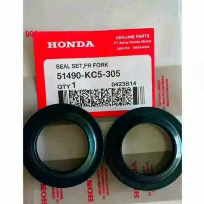 sil seal tutup abu honda CB 150R verza/ GL pro/CB 150R/51490-KC5-