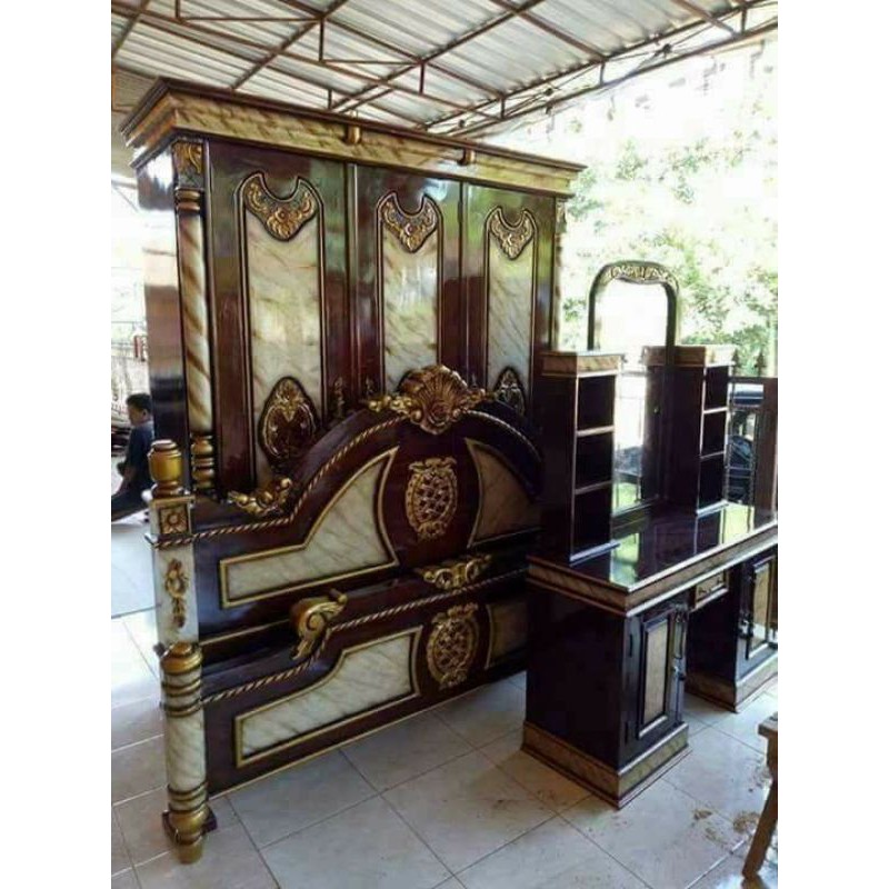 Set Kamar Ukiran Jepara | Set Kamar Tidur Utama | Toko Furniture Ukiran