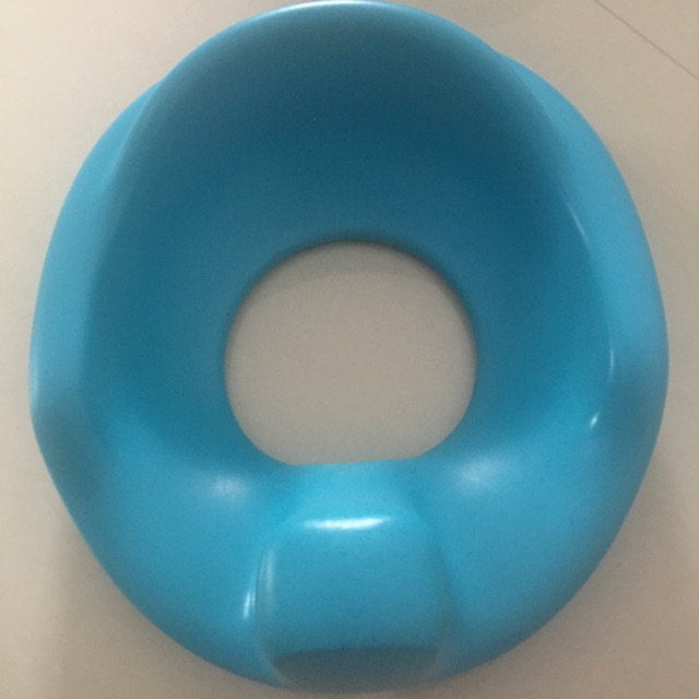 Toilet seat bumbo