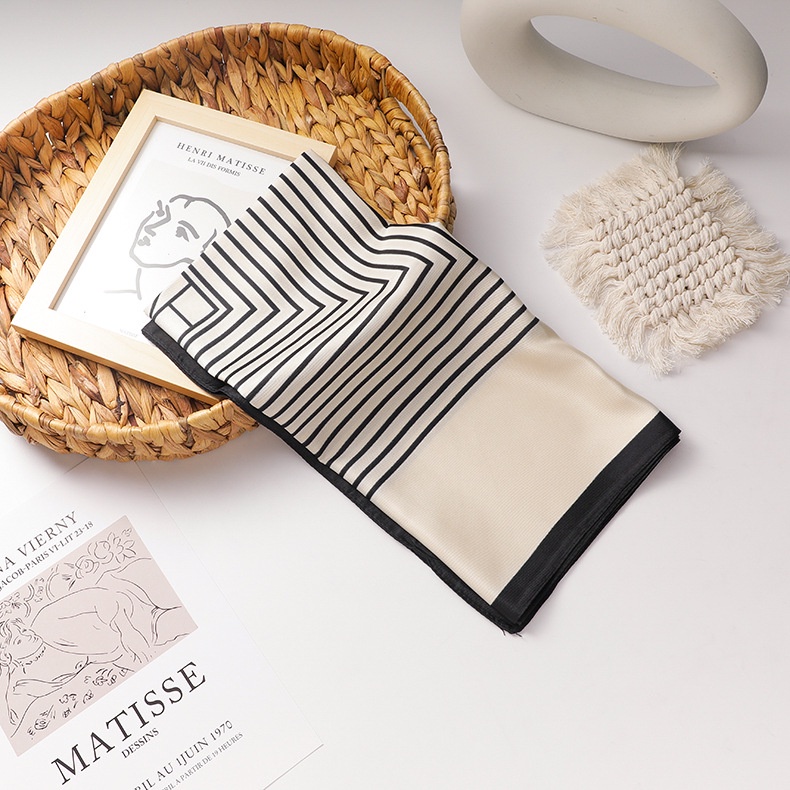 SYAL SUTRA SATIN PRANCIS RETRO GARIS STRIP SELENDANG SCARF SILK RIBBON WANITA IKAT RAMBUT LEHER KOREA FRENCH PANJANG TWILLY MOTIF HITAM PUTIH-putih