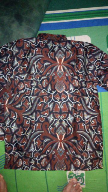 Kemeja Batik Motif Laba Laba