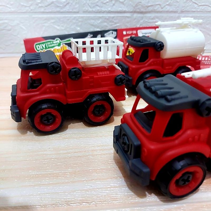 Mainan DIY Set Truk Pemadam Kebakaran - Miniatur Mobil Truck Anak Laki Cowok