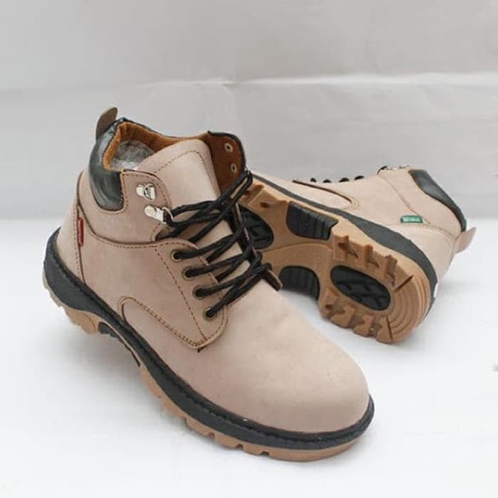 SEPATU SAFETY BOOTS KERJA HIKING TOURING BAHAN KULIT SAPI ASLI AV4