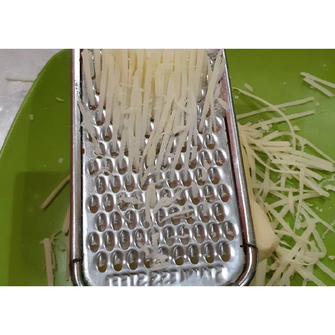 PARUTAN KEJU STAINLESS STEEL ALAT PARUT WORTEL COKELAT KENTANG CHEESE GRATER