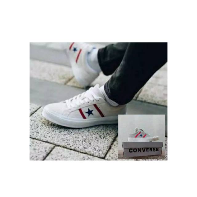 CONVERSE ONE STAR ACADEMY