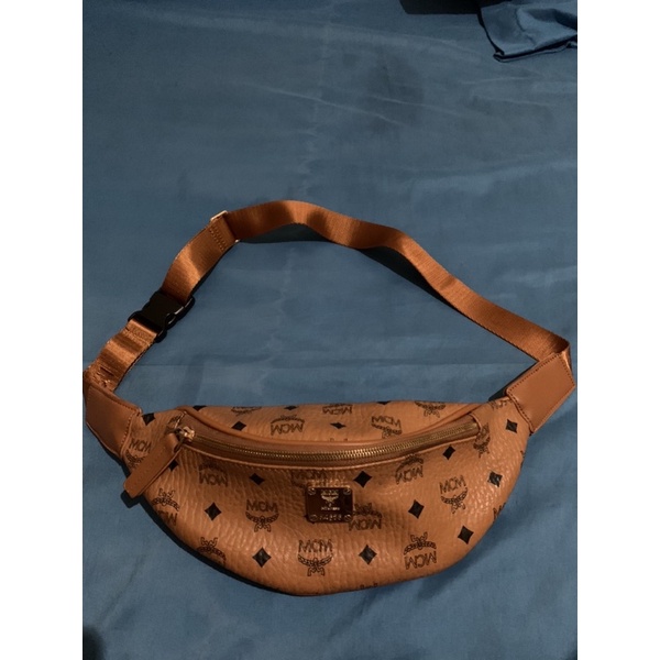 preloved waistbagMCM