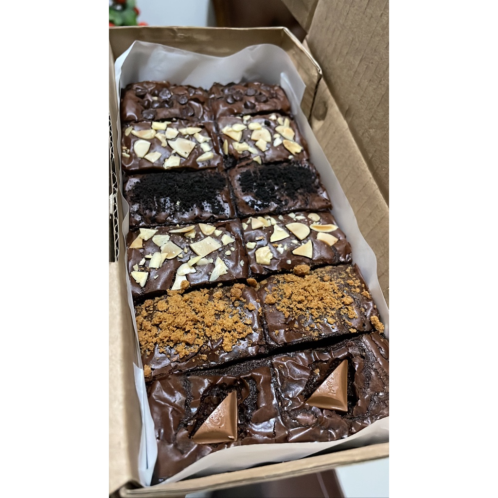 

Fudgy Brownies Premium 20x10 by dapurzafah