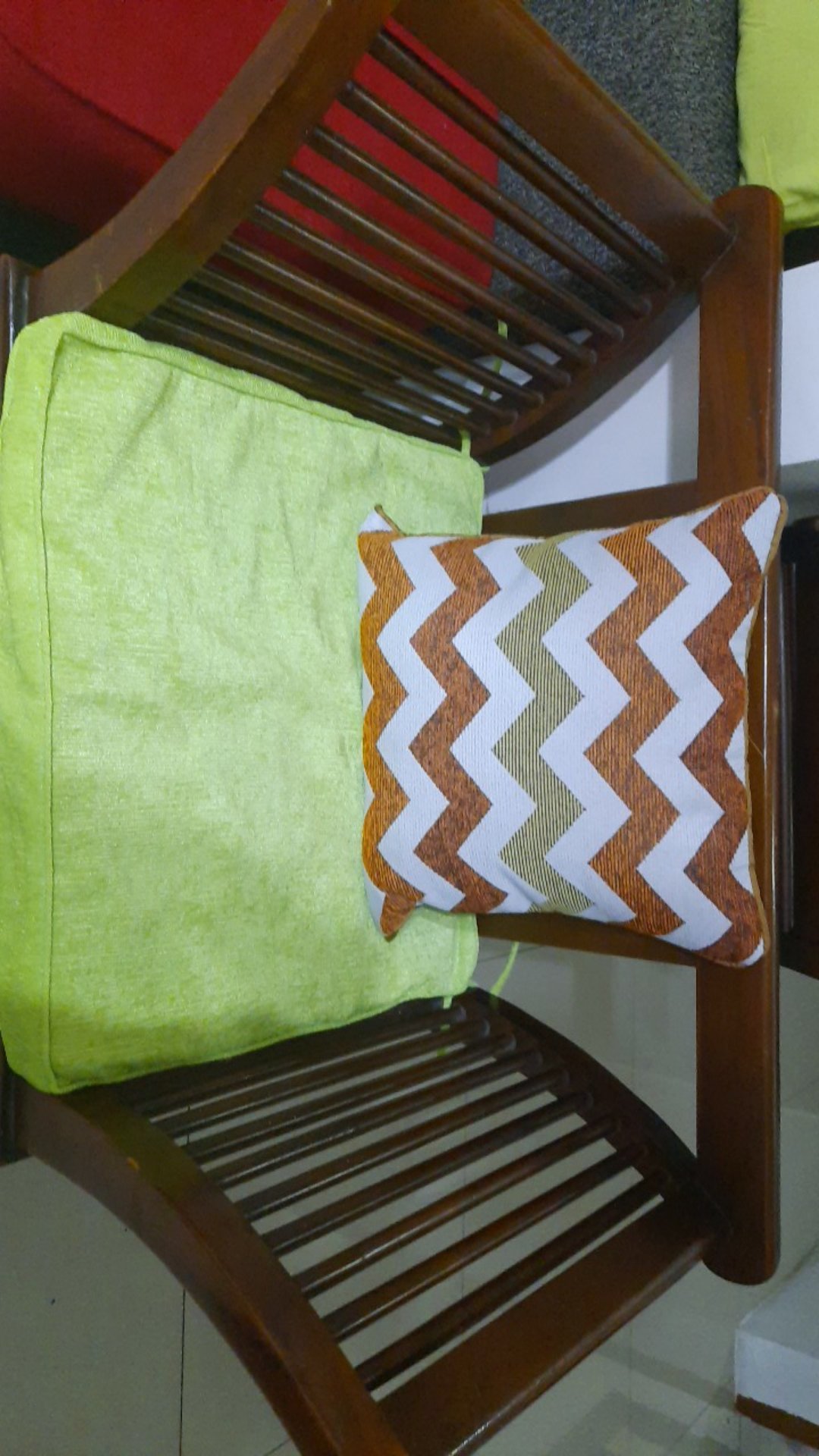 Sarung Saja Utk Pembungkus Jok Bantalan Kursi ,,harga 1 Set Formasi 211 Tebal 5 Cm