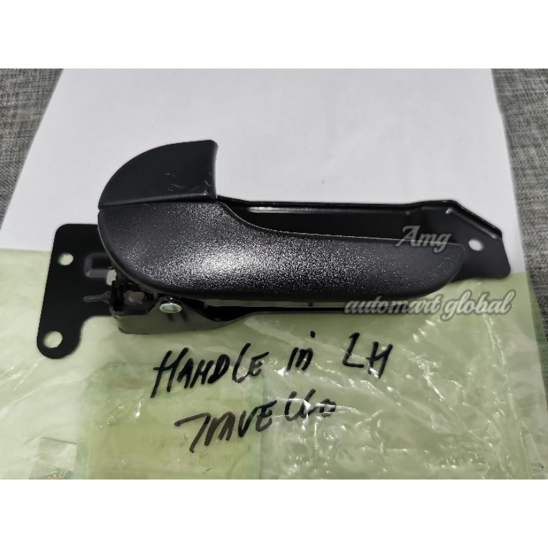 Handle pintu dalam kia travello lh kiri