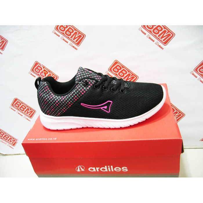 ARDILES KIRBY - SEPATU WANITA SNEAKER RUNNING SANTAI - Hitam