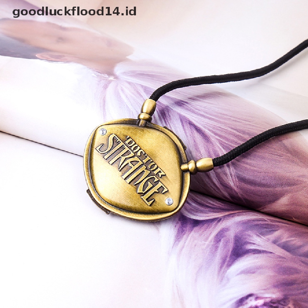 [OOID] Antique Luminous Doctor Strange Agamotto Eye Pendant Necklace Jewelry Gift ID