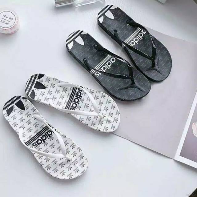 sandal jepit Adidas / sandal pantai / sandal wanita