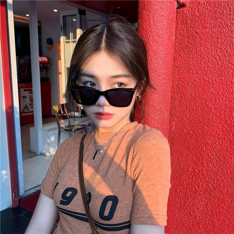 Papaozhu ins Selebriti Kundera Narrow Frame Cat Eye Sunglasses Untuk Wanita Chic UV400 Kacamata Hitam Polarized Eyewear