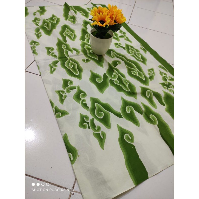 batik tulis mega mendung