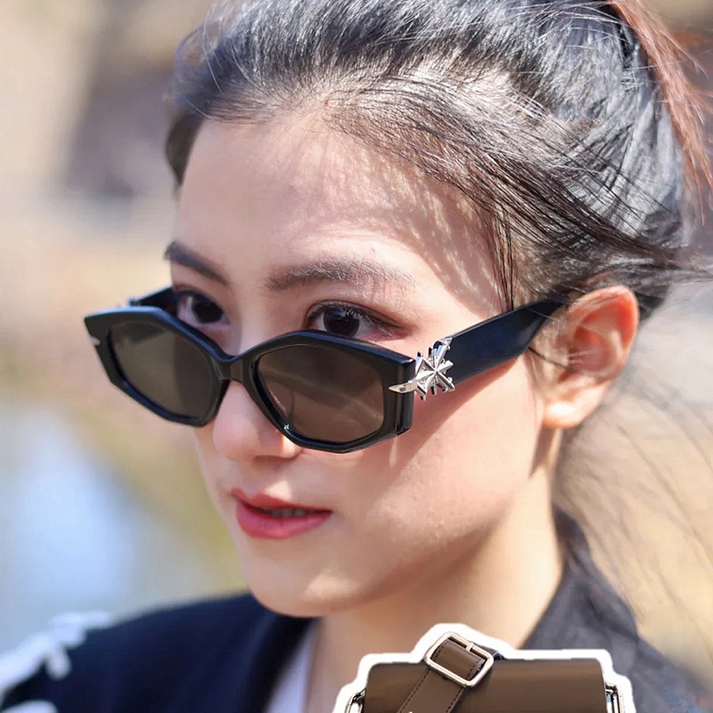 （YUZHU）Baru Kedatangan Western Retro Cat Eye Sunglasses Untuk Wanita Kacamata Kecil Sempit