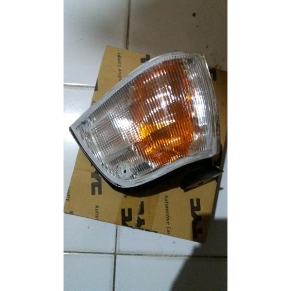 Lampu sen ford laser taxi