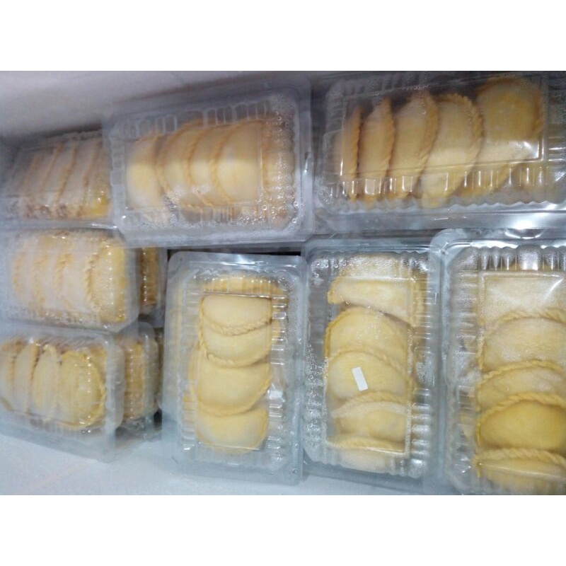 Pastel daging sayur frozen food / pastel / frozen food