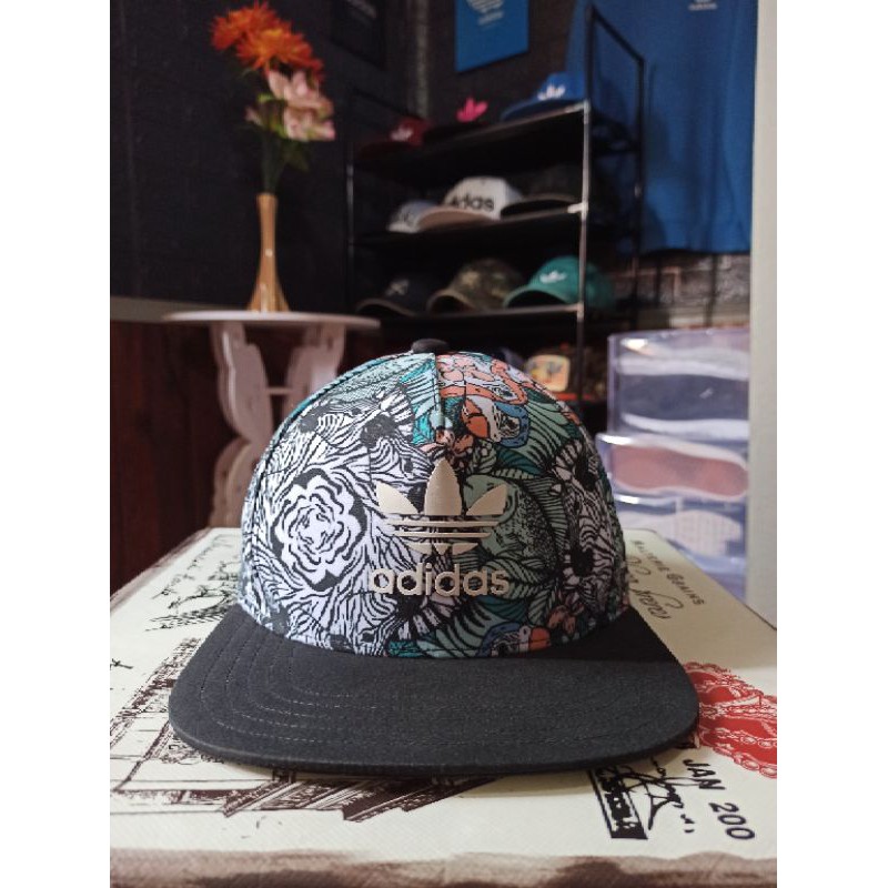 topi snapback bekas import original adidas OSFY