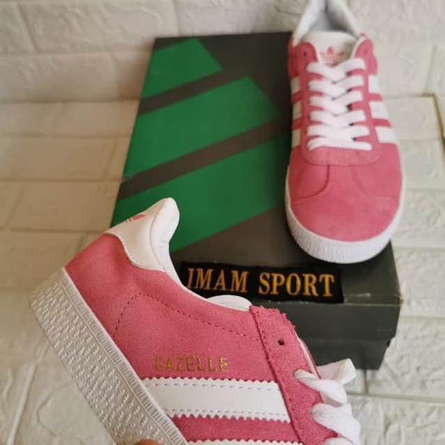 adidas gazelle pink price