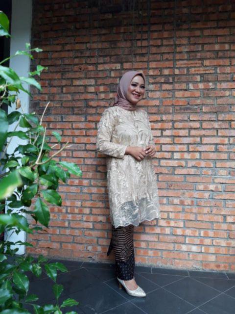 Batik Couple Kebaya Modern Brokat Shofia Tile Mutiara