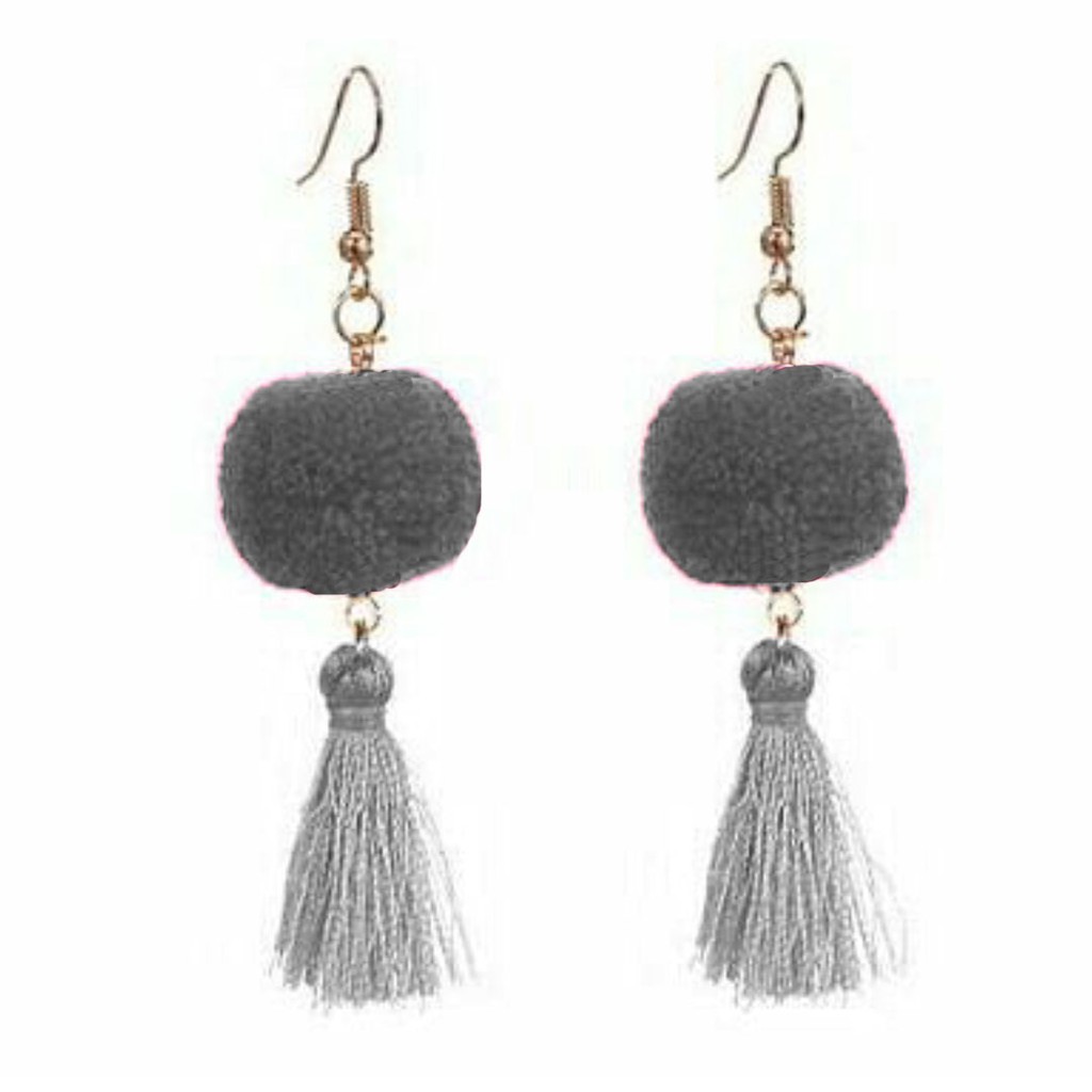 Anting Fashion Wanita Model Pompom Kombinasi 189