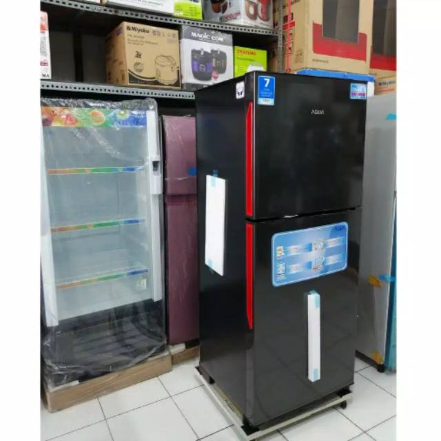 KULKAS AQUA 2PINTU AQR D 261