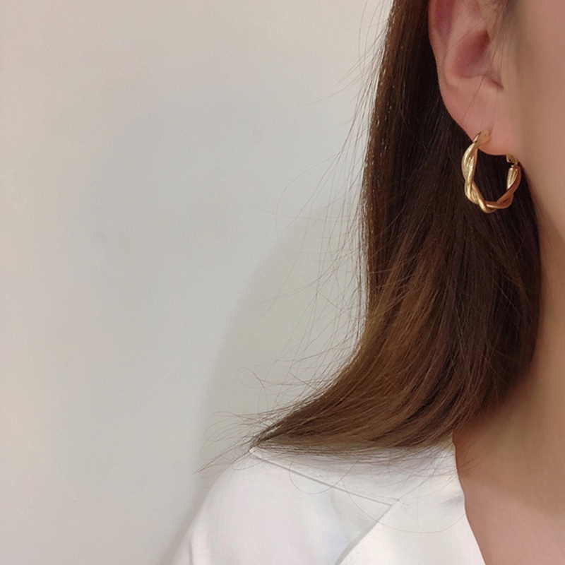 Anting hoop Bulat Kecil Bahan metal Warna silver / Emas