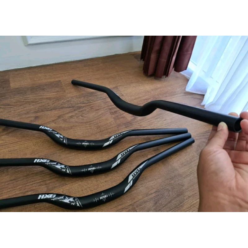 Handlebar Merk AXG stang MTB risebar 31.8 x 720 mm Material Bahan alloy allumunium 72 cm Sepeda Gunung Xc Federal High Riser Melengkung Ukuran Diameter 31.8mm 31.8 mm Oversize