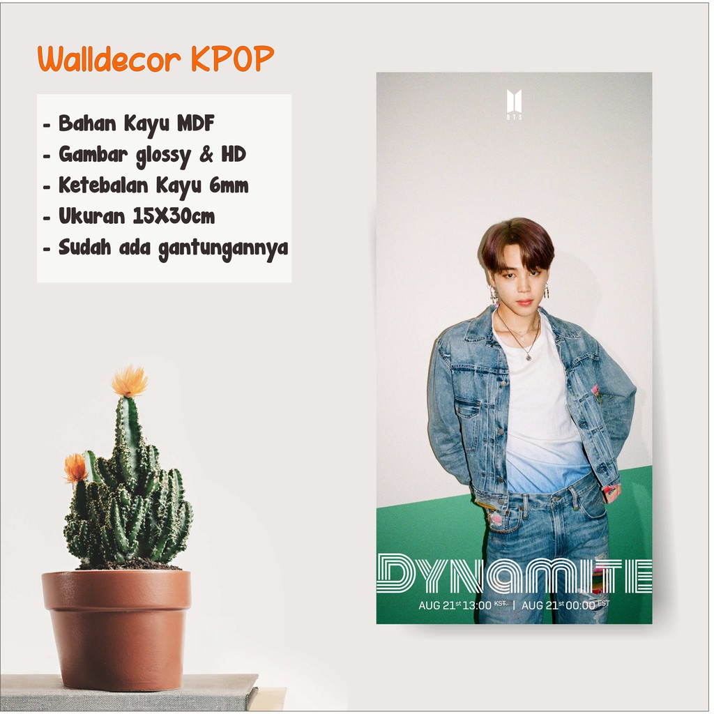 Walldecor BTS versi Dynamite