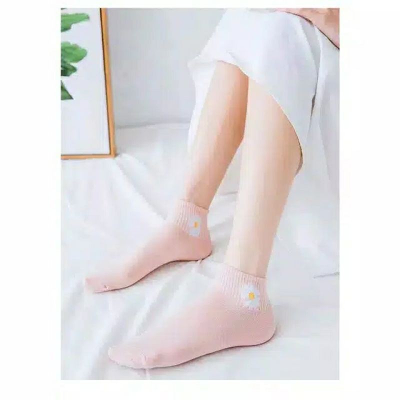 Kaos Kaki Ankle Motif Bunga Daisy Gaya Korea Untuk Kaos Kaki Wanita Motif